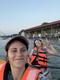 Prelepo popodne na reci