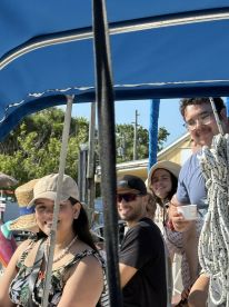 Excellent attention ! Nice well educate crew\ud83e\udd70\u2764\ufe0f