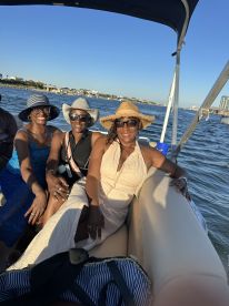 Woman Captain Excellent 