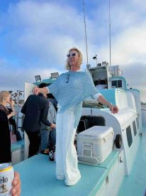 Extraordinary Sunset Cruise