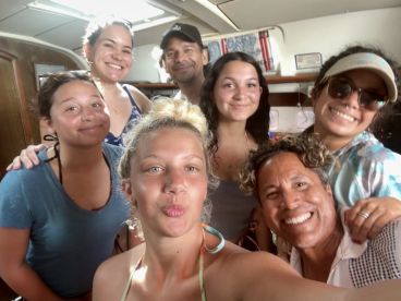 Like sailing and snorkeling with good friends 