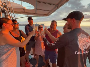 Amazing Family Boat Experience 