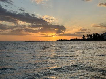 Fantastic sunset cruise